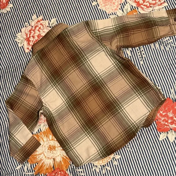 The Children's Place Brown Plaid Button Down Shirt - Picture 3 of 8